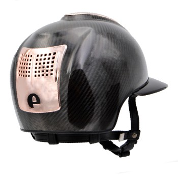 CASCO E-LIGHT DE CARBONO NEGRO BRILLANTE CON VISERA POLO NEGRO BRILLANTE Y 3 INSERCIONES EN ORO ROSA