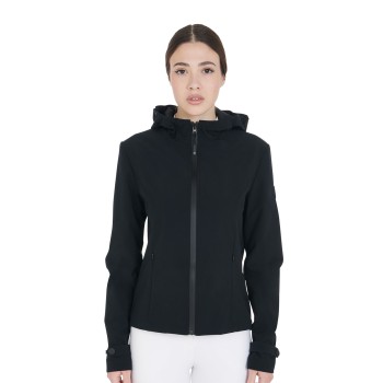 CHAQUETA MUJER SOFTSHELL SLIM FIT CORTE VIENTO CON CREMALLERA