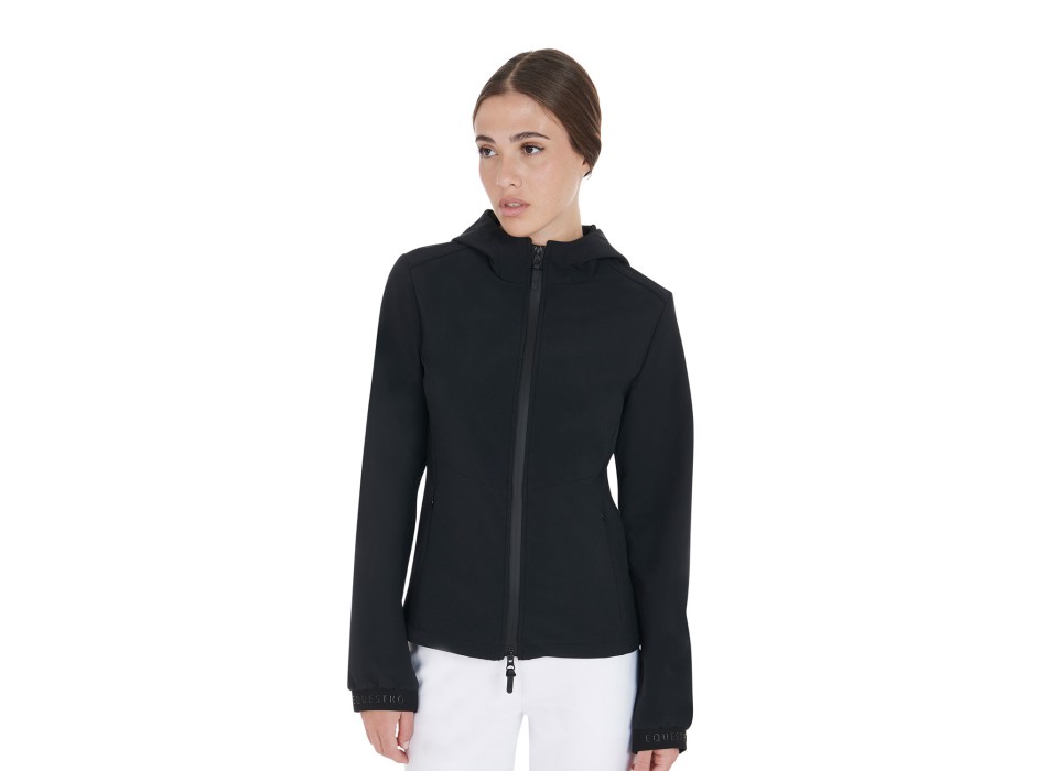 CHAQUETA SOFTSHELL DE MUJER SLIM FIT CON BOLSILLOS OCULTOS