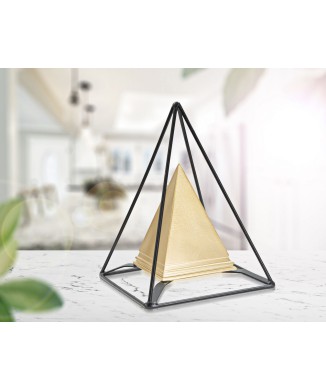 PIRAMIDE ORO CON HIERRO